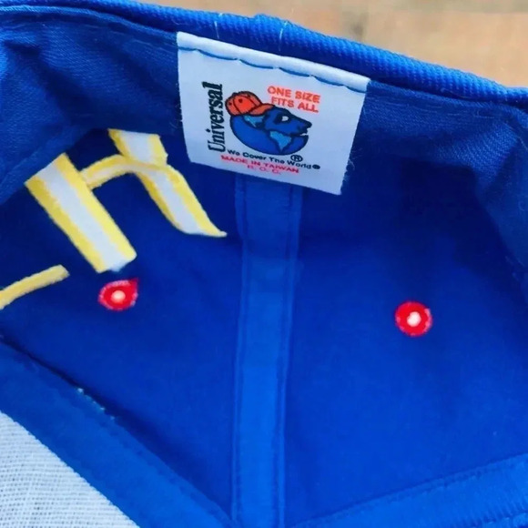 Embroidered Blue and Red STAR TREK Hat - Picture 6 of 6